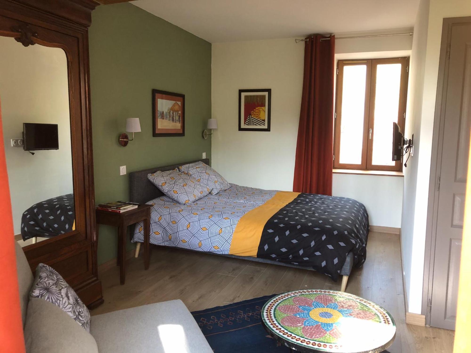 Chambre Sur Une Ile Saint-Bonnet-de-Rochefort Bagian luar foto